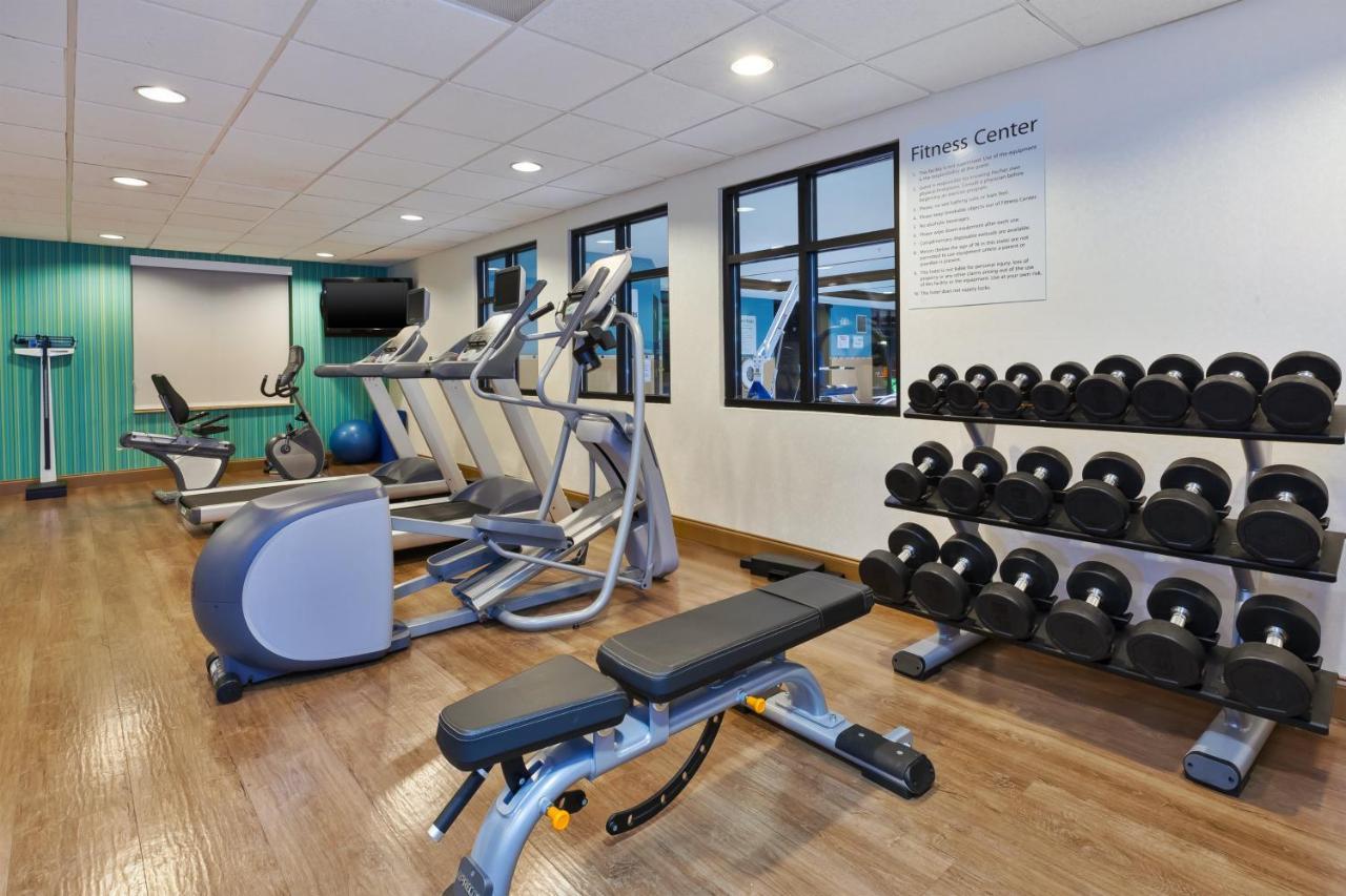 Holiday Inn Express Hotel & Suites Warminster-Horsham By Ihg Luaran gambar