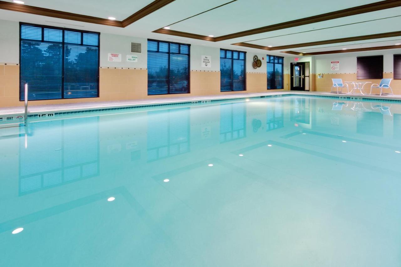 Holiday Inn Express Hotel & Suites Warminster-Horsham By Ihg Luaran gambar
